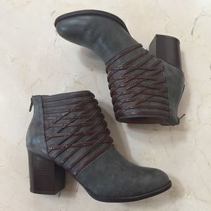 EUROSOFT by SOFFT - Gray/Brown Ankle Boots - Size 8